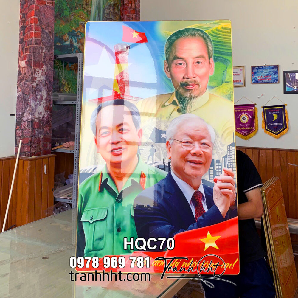 Khung ảnh bác Hồ treo tường, Tranh treo tường tráng gương bác Hồ bác Giáp bác Trọng mãi trong tim người Việt HQC70