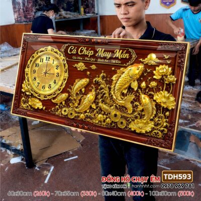 Tranh đồng hồ hoa sen cá chép treo tường TDH593