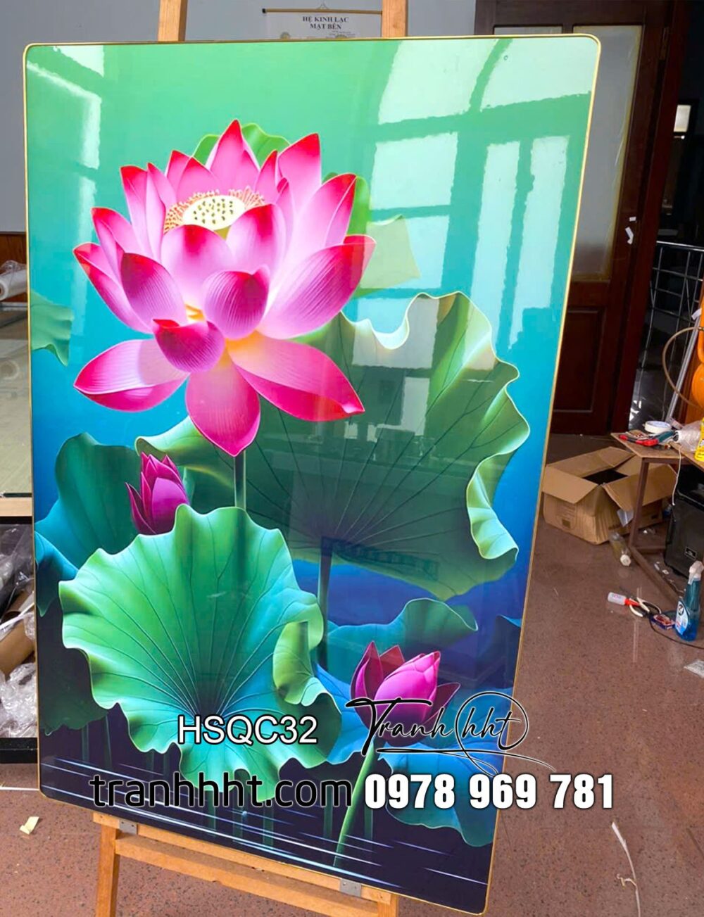 Tranh sen treo tường, Tranh hoa sen cá chép vẻ đẹp thuần khiết tráng gương treo tường HSQC32