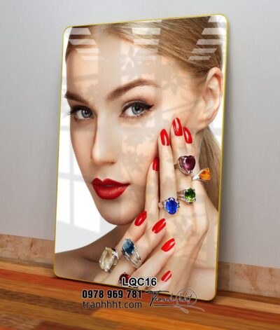 Tranh Phun Xăm Làm Đẹp LQC16