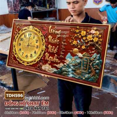 Tranh đồng hồ tráng gương tri ân cha mẹ thầy cô gia đình thư pháp TDH596
