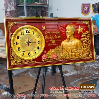 Tranh đồng hồ bác Hồ bác Giáp tráng gương treo tường TDH749